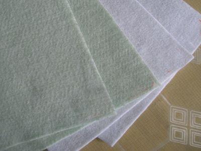 玻纤格栅复合土工布产品推荐